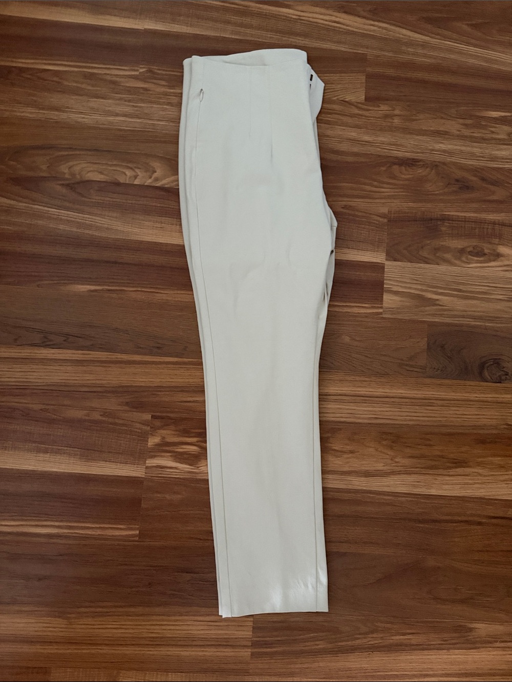 Old Navy Women's Skinny Pants in White